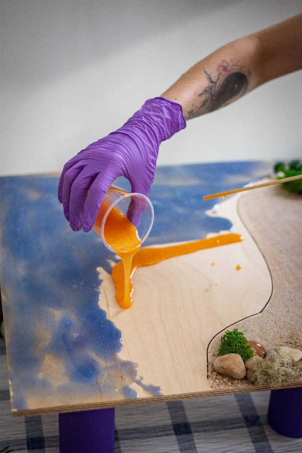 Kurz lití epoxidovou pryskyřicí